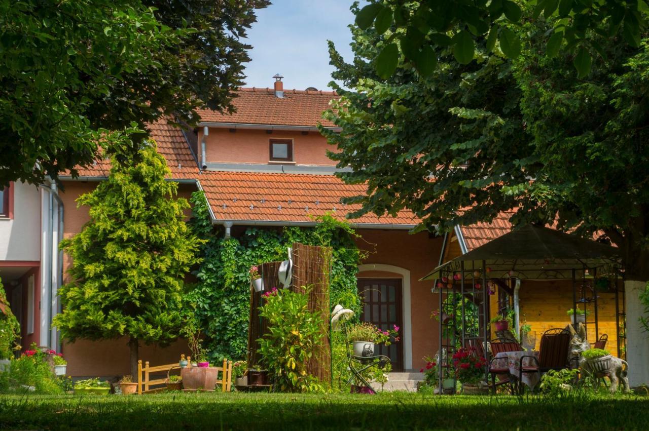 Apartments Suncani Zagreb Eksteriør bilde